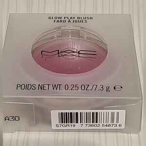 MAC Glow Play Blush 0.25 Ounce Rosy Does It New